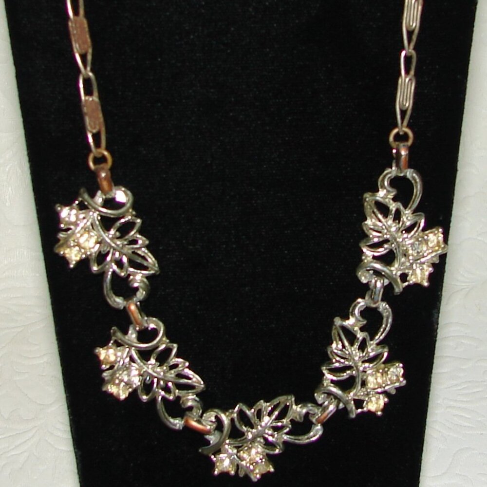 Vtg 1950-60s Rhinestone/Pearl Choker NECKLACE Lot for Repair or Upcycle E74 - Picture 3 of 16